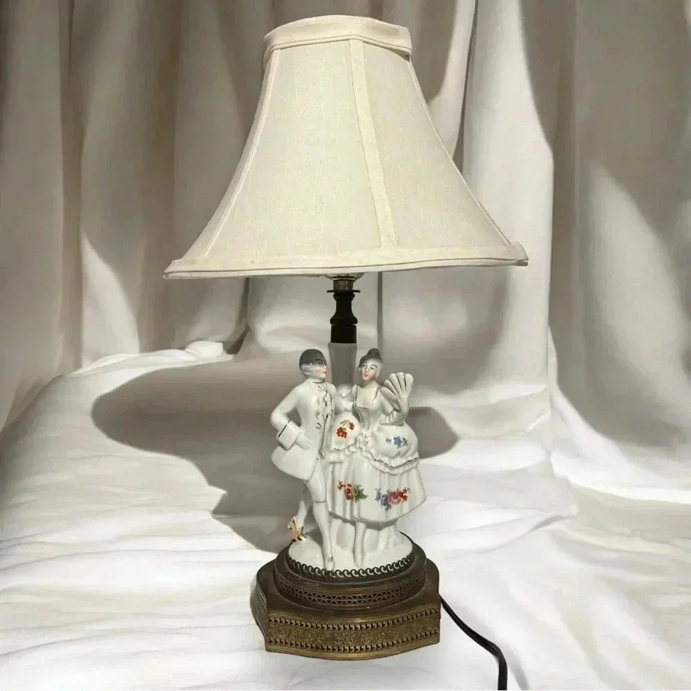 Vintage 1940s German Porcelain Parlor Figurine Brass Lamp